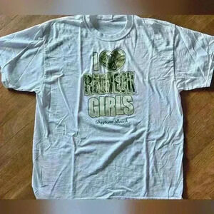 I ❤️ Redneck Girls Souvenir Graphic Tee